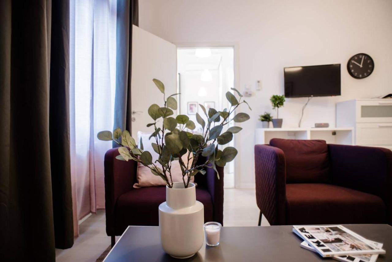Very Central, New And Comfy With A/c * Budapešť